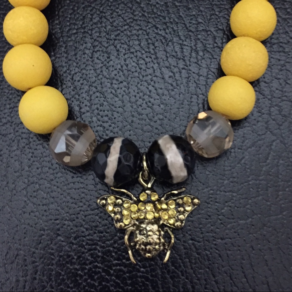 Bumble Bee Elastic Bracelet